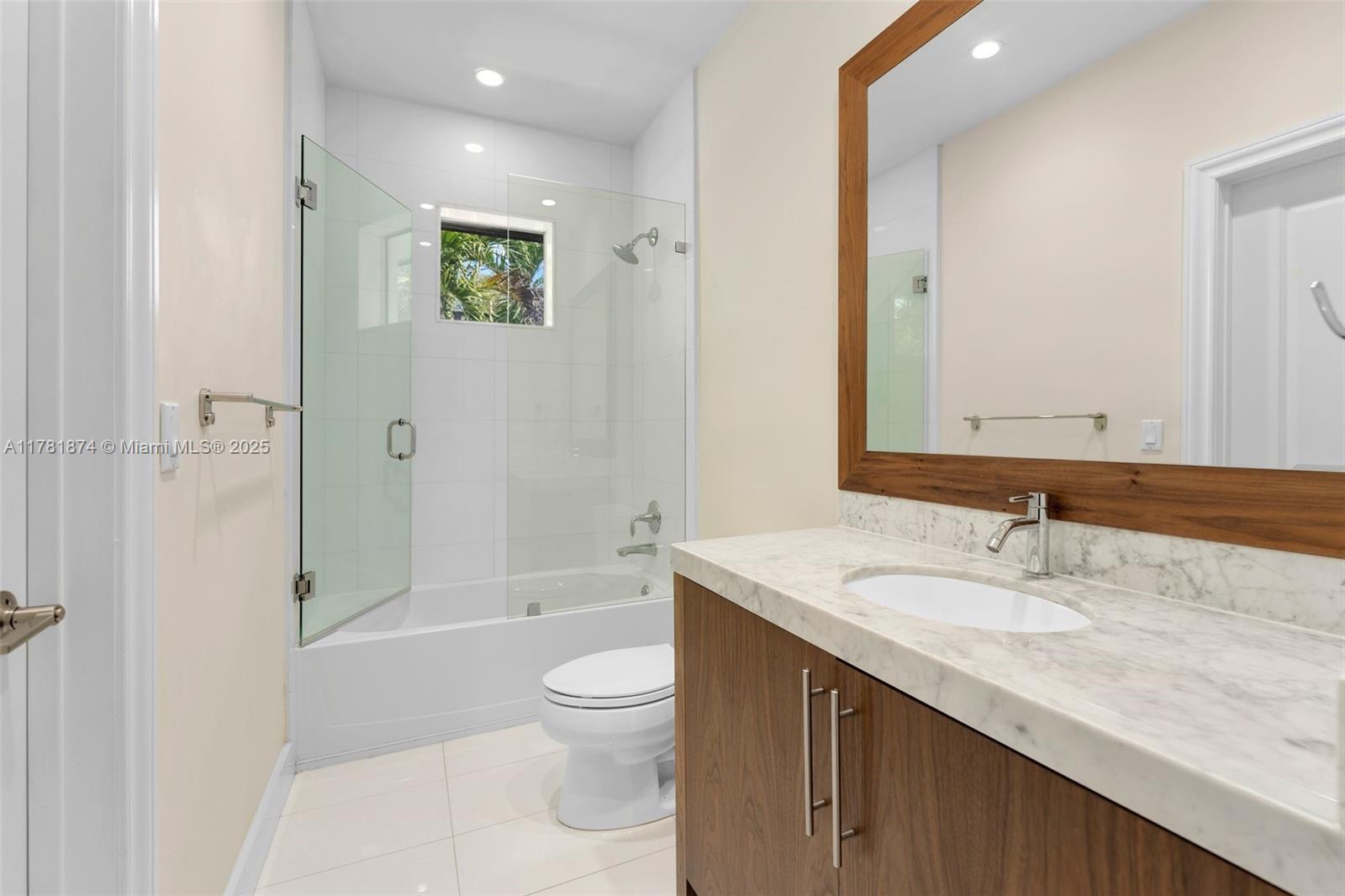 2993 Ruth Street, Unit 2993 Miami, FL 33133 - Photo 12 of 19