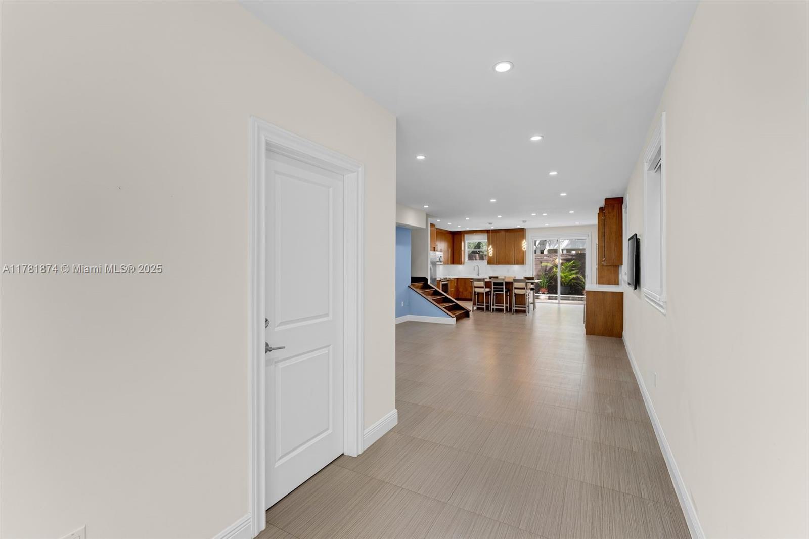 2993 Ruth Street, Unit 2993 Miami, FL 33133 - Photo 16 of 19