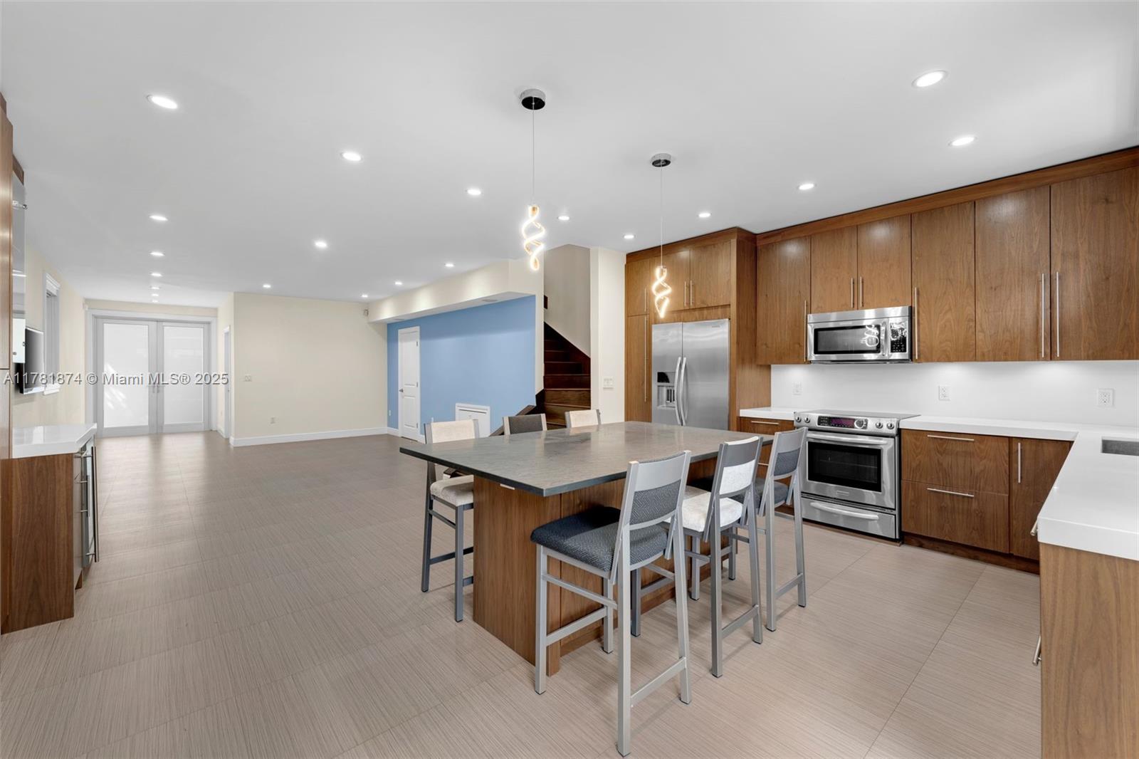 2993 Ruth Street, Unit 2993 Miami, FL 33133 - Photo 7 of 19