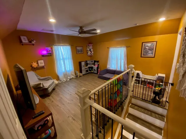 $215,000 | 207 West Main Street, Harrington, WA 99134