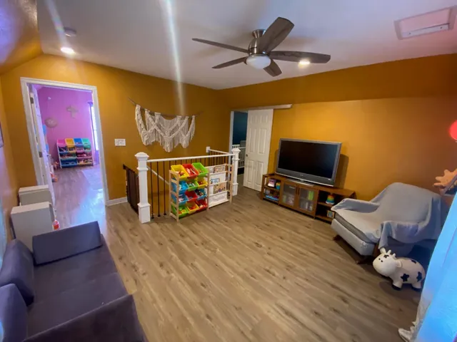 $215,000 | 207 West Main Street, Harrington, WA 99134