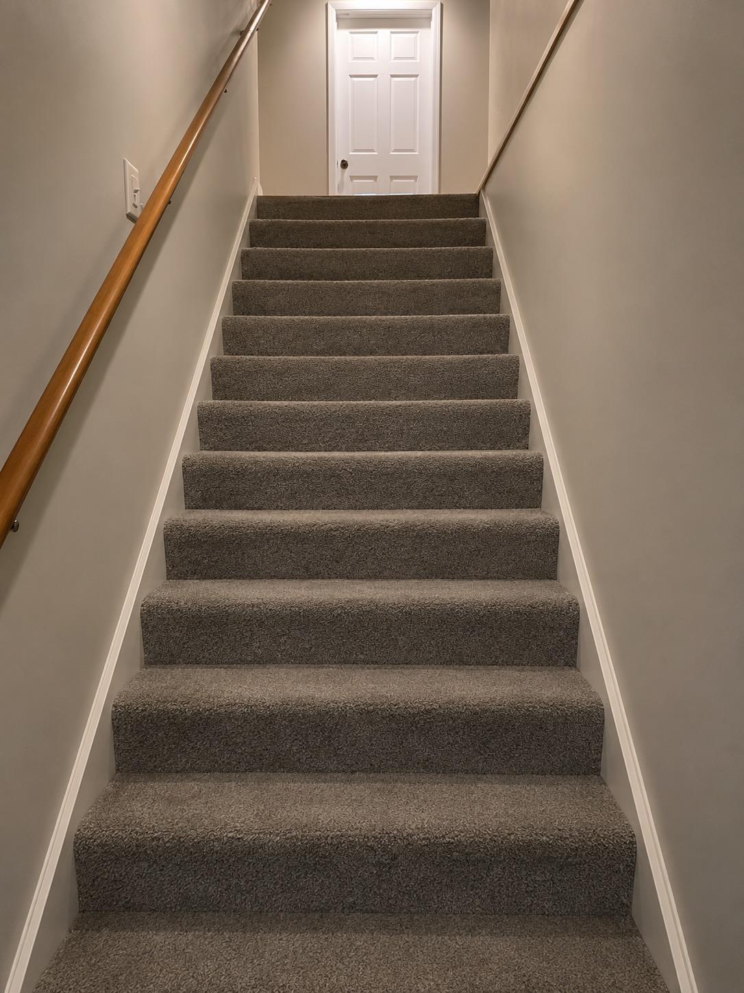 1686 Mapledale Road Elizabethtown, PA 17022 - Photo 19 of 41 Inviting ascent to second floor spaces.