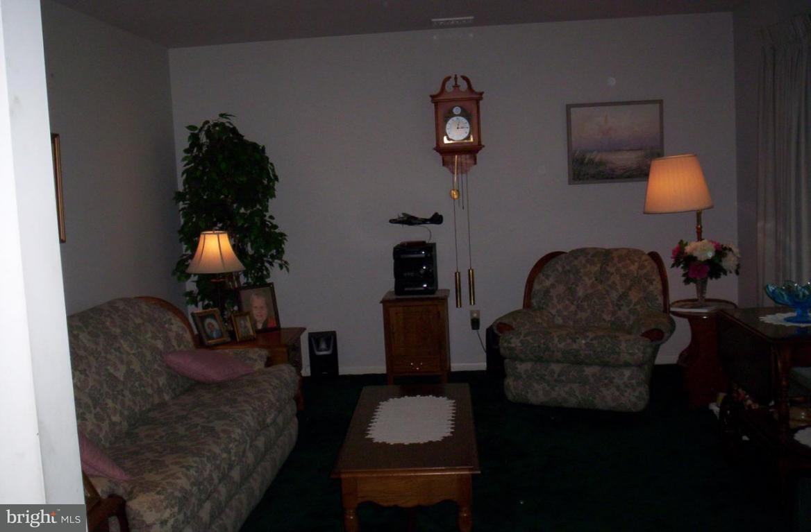 638 Lincoln Road Lititz, PA 17543 - Photo 8 of 18
