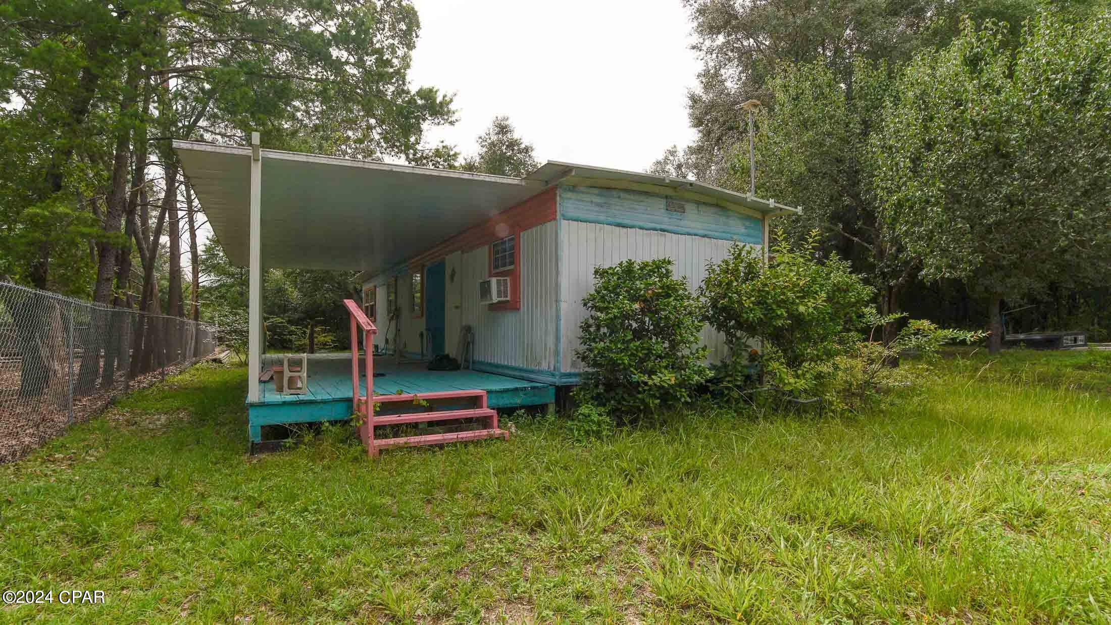 12525 Perkins Road Southport, FL 32409 - Photo 32 of 39