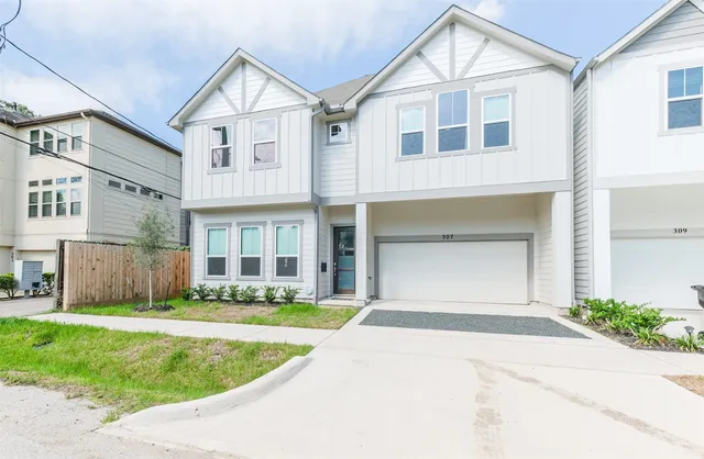 $3,700 | 307 Parker Street, Houston, TX 77007
