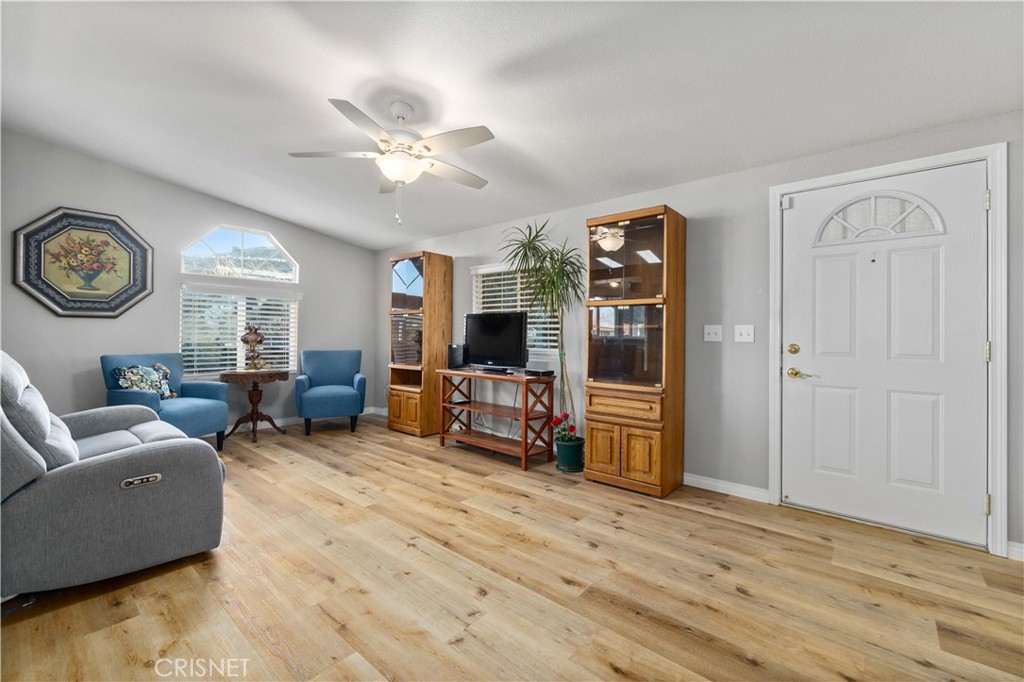 40701 Rancho Vista Boulevard, Unit 88 Palmdale, CA 93551 - Photo 8 of 36