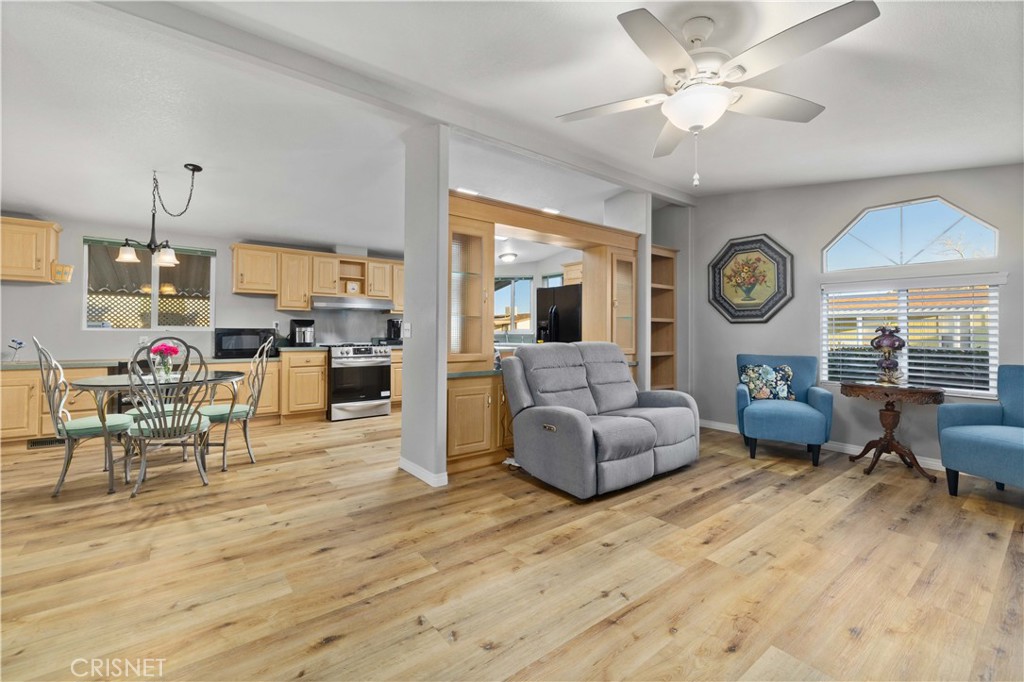 40701 Rancho Vista Boulevard, Unit 88 Palmdale, CA 93551 - Photo 9 of 36