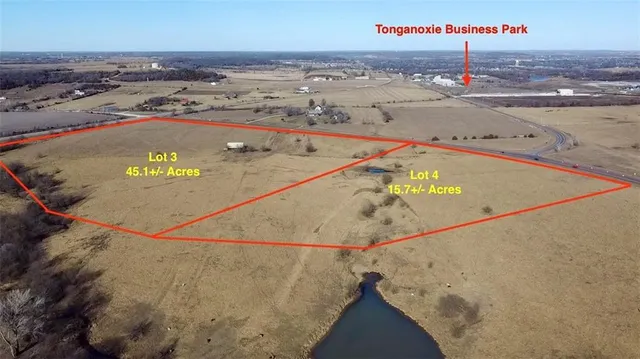 $1,578,500 | Lot 3 Chieftain Road, Tonganoxie, KS 66086