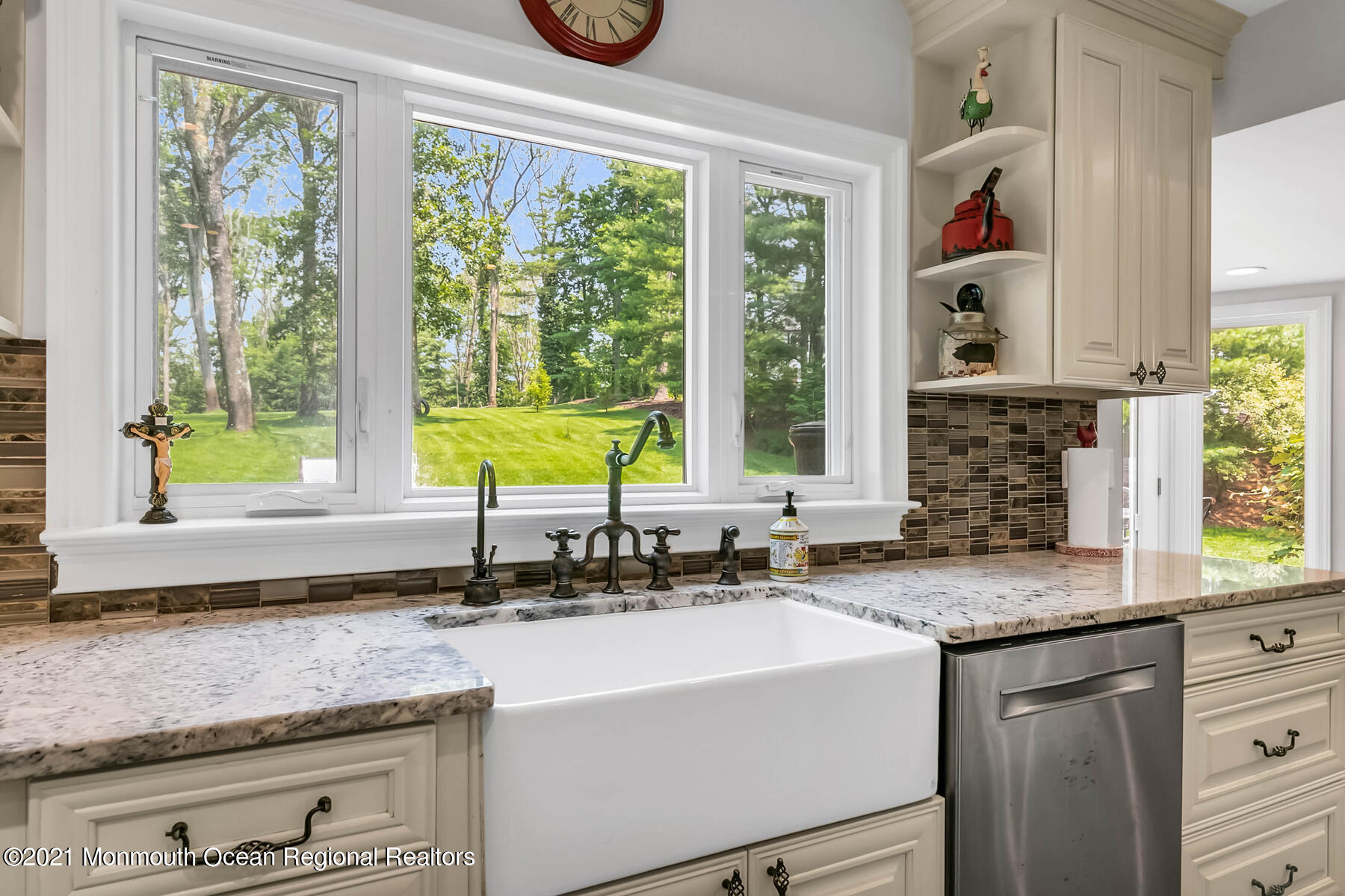 31 Clover Hill Road Colts Neck, NJ 07722 - Photo 16 of 44 31 Clover Hill Rd Colts Neck NJ 07722 US