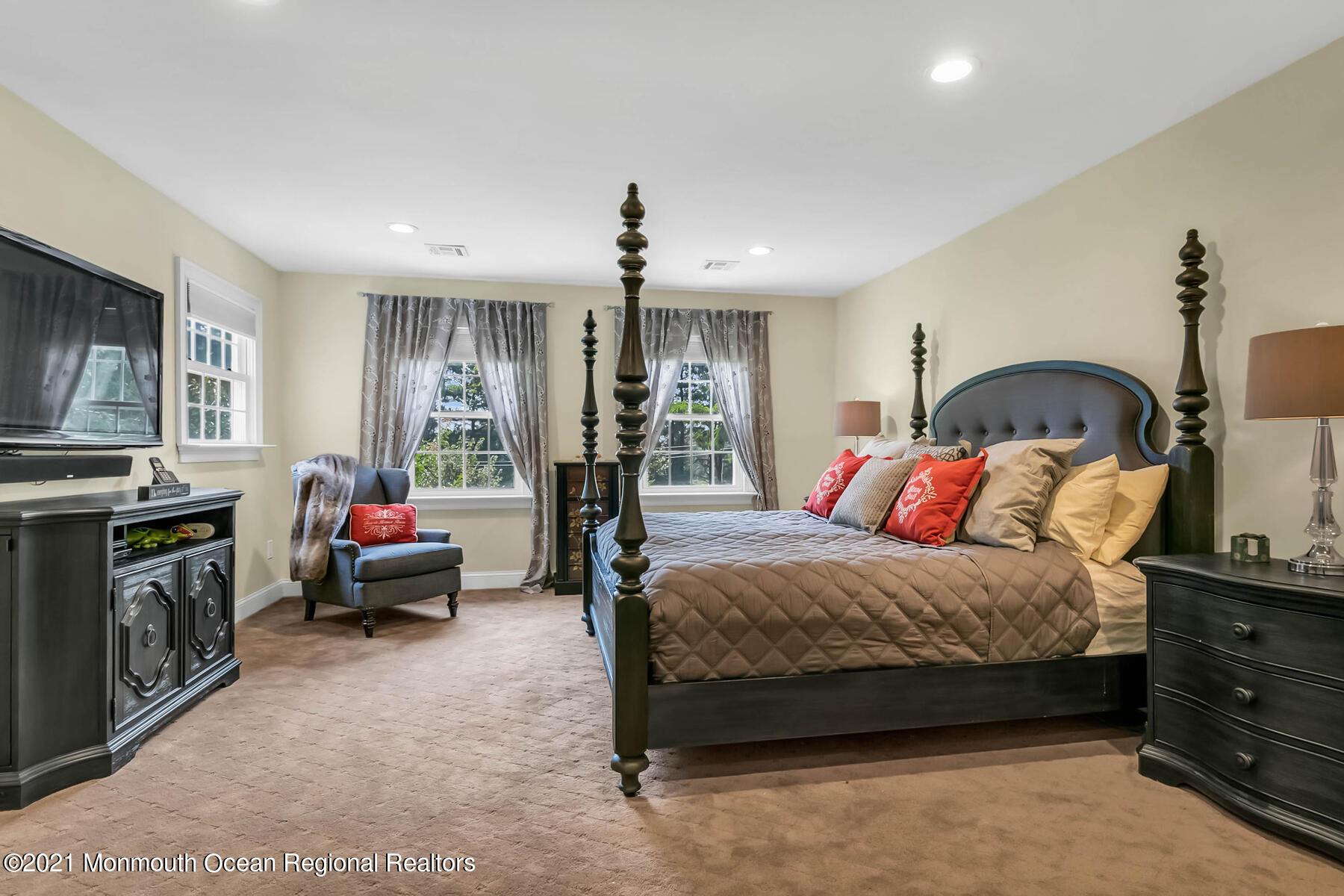 31 Clover Hill Road Colts Neck, NJ 07722 - Photo 26 of 44 31 Clover Hill Rd Colts Neck NJ 07722 US