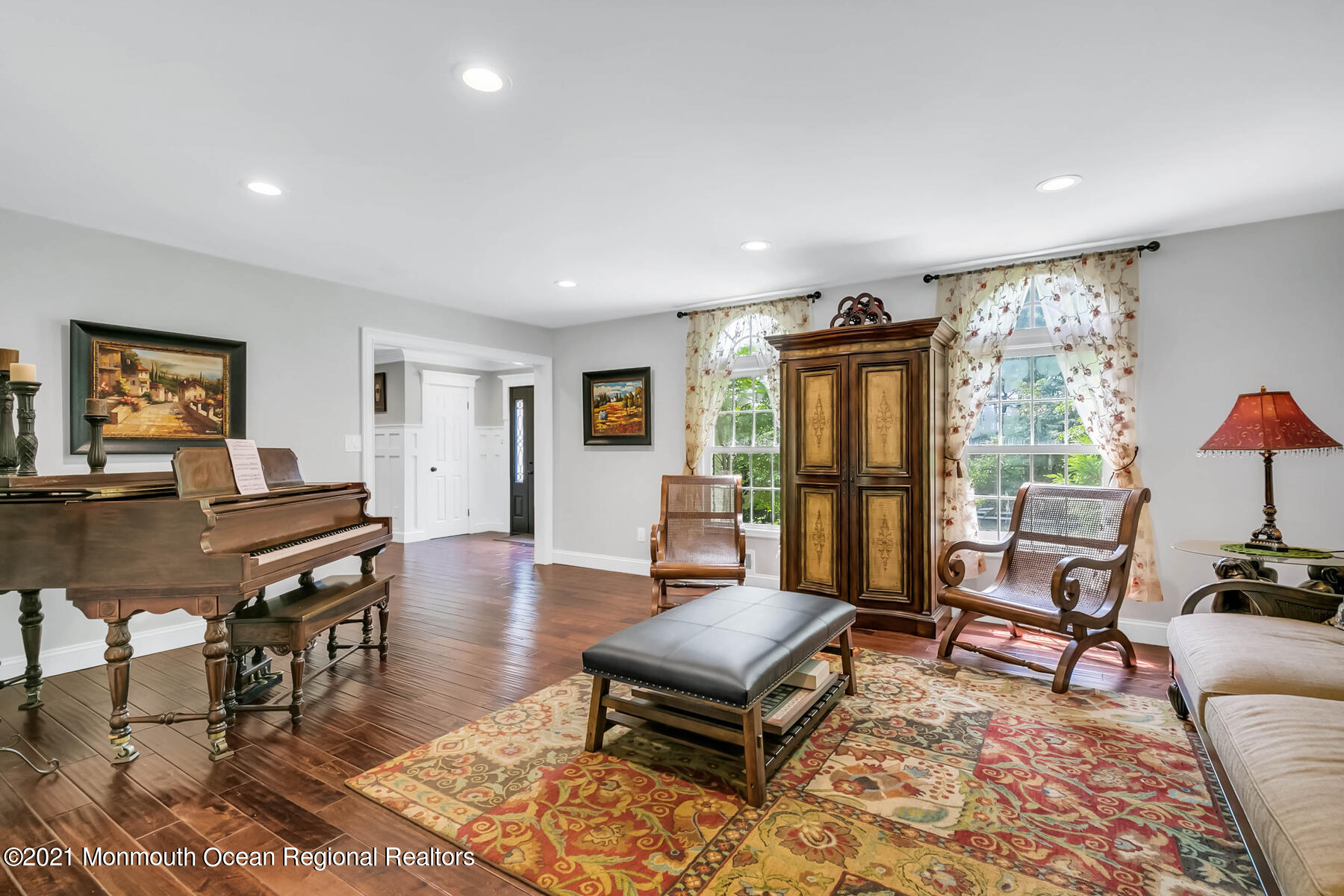 31 Clover Hill Road Colts Neck, NJ 07722 - Photo 9 of 44 31 Clover Hill Rd Colts Neck NJ 07722 US