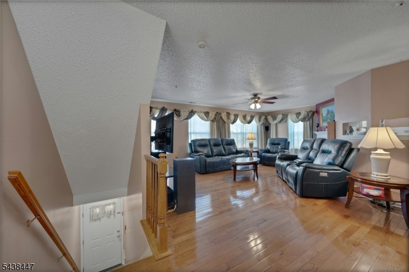 72 Marrow Street Newark, NJ 07103 - Photo 4 of 20