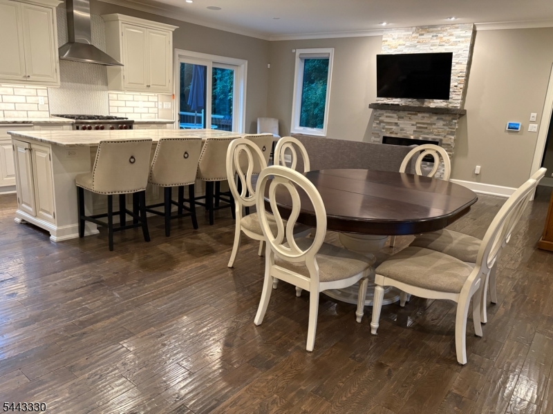 24 Turkey Hill Road Montville, NJ 07005 - Photo 8 of 25