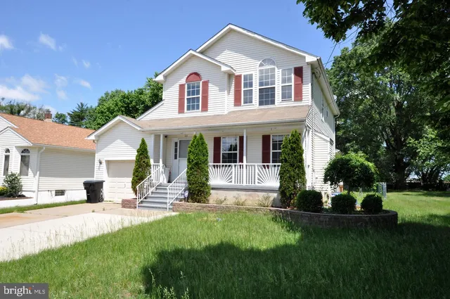 $535,000 | 241 Mill Road, Burlington, NJ 08016