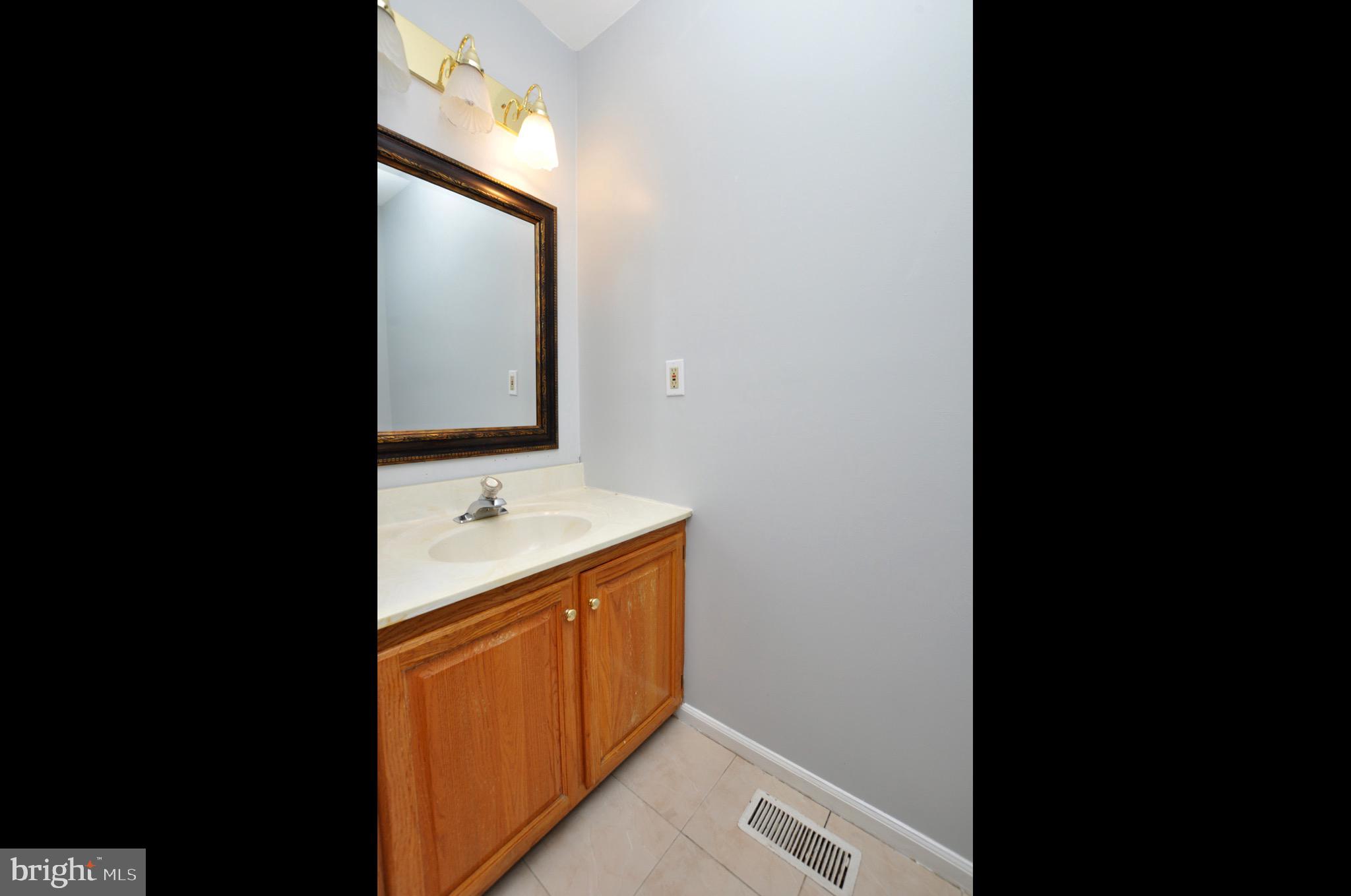 241 Mill Road Burlington, NJ 08016 - Photo 24 of 41