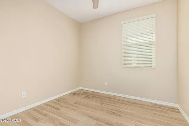 $2,295 | 19874 West Devonshire Avenue, Litchfield Park, AZ 85340