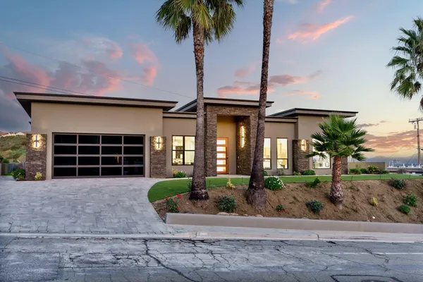 $2,195,000 | 890 Via Ondulando, Ventura, CA 93003