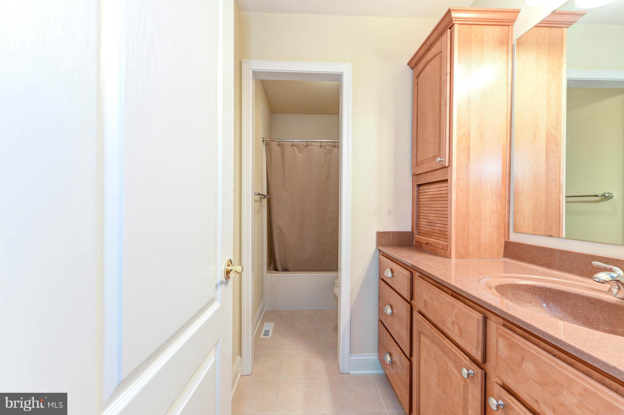 30 Riverside Drive Elkton, MD 21921 - Photo 22 of 30 Full bath, upstairs