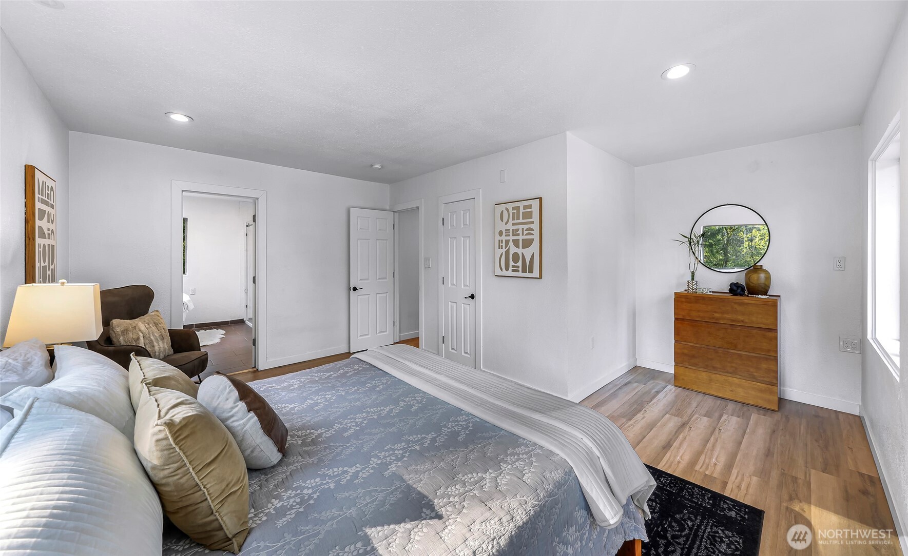 4104 Loomis Trail Road Blaine, WA 98230 - Photo 20 of 40 a bedroom with a bed and a dresser