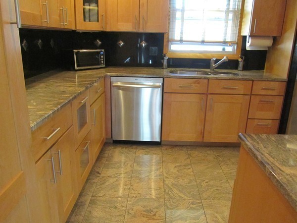 19 Dublin Road Peabody, MA 01960 - Photo 6 of 30 Gallery Image 6
