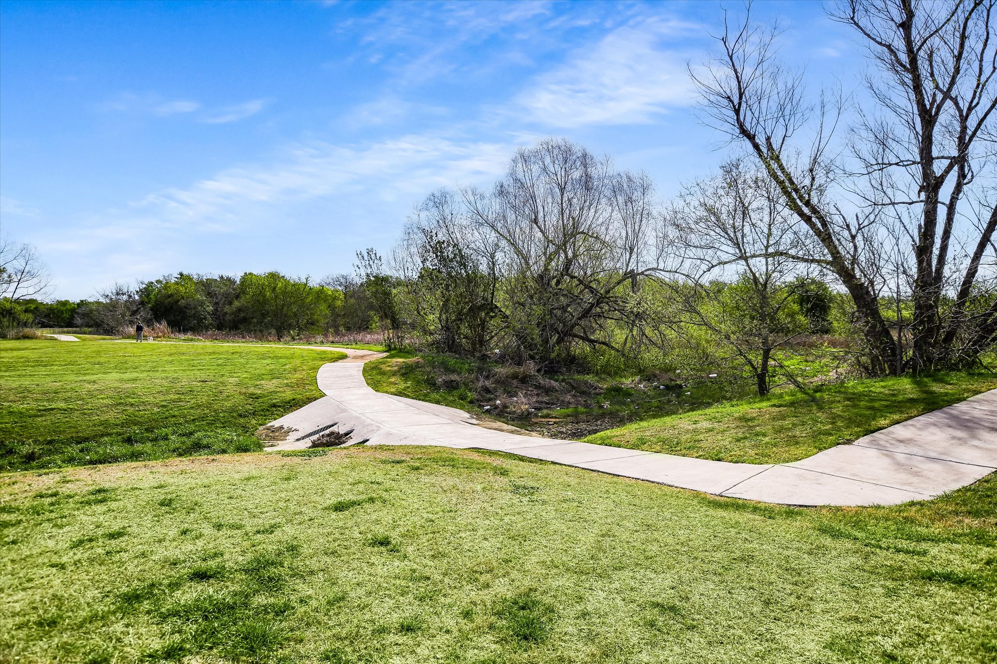 102 Blanco Woods Boulevard Elgin, TX 78621 - Photo 27 of 31 Nearby walking trail