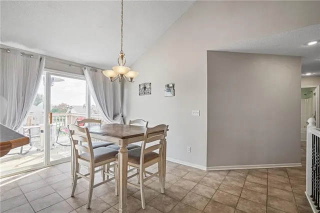 $360,000 | 607 Bradford Court, Raymore, MO 64083