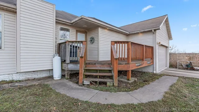 $289,000 | 80 Brown Homestead Road, Brumley, MO 65017