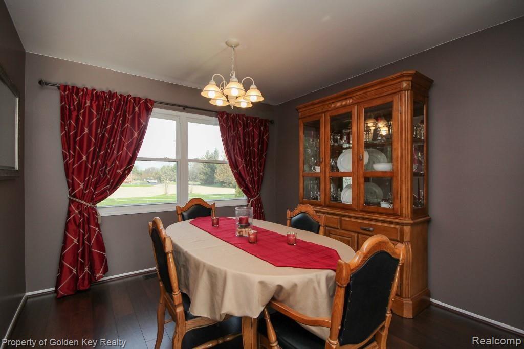 24474 Kings Pointe Novi, MI 48375 - Photo 21 of 42 IMG_2743 (Custom).jpg