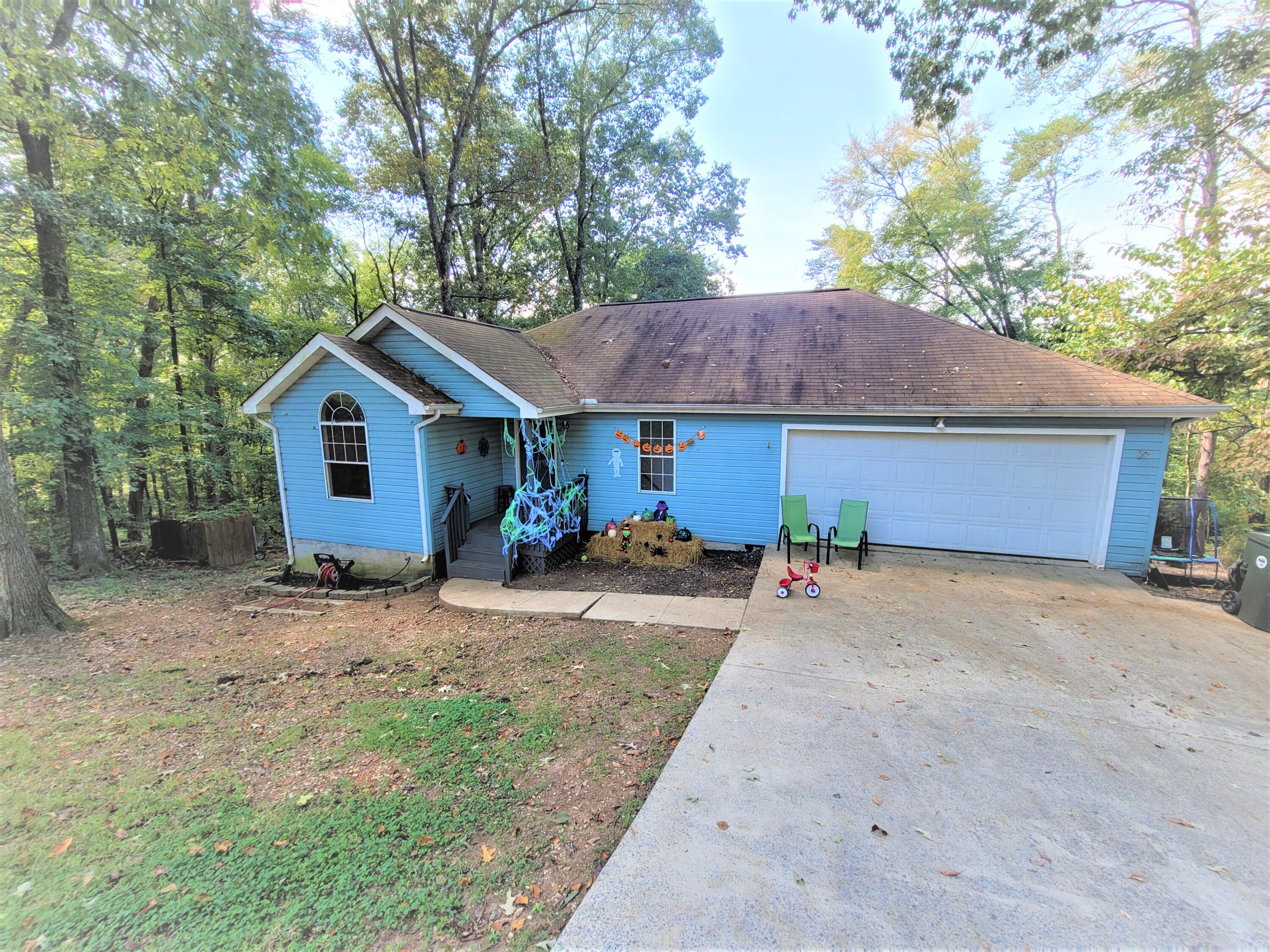 305 Whitehall Road Chattanooga, TN 37405 - Photo 1 of 4 frontview