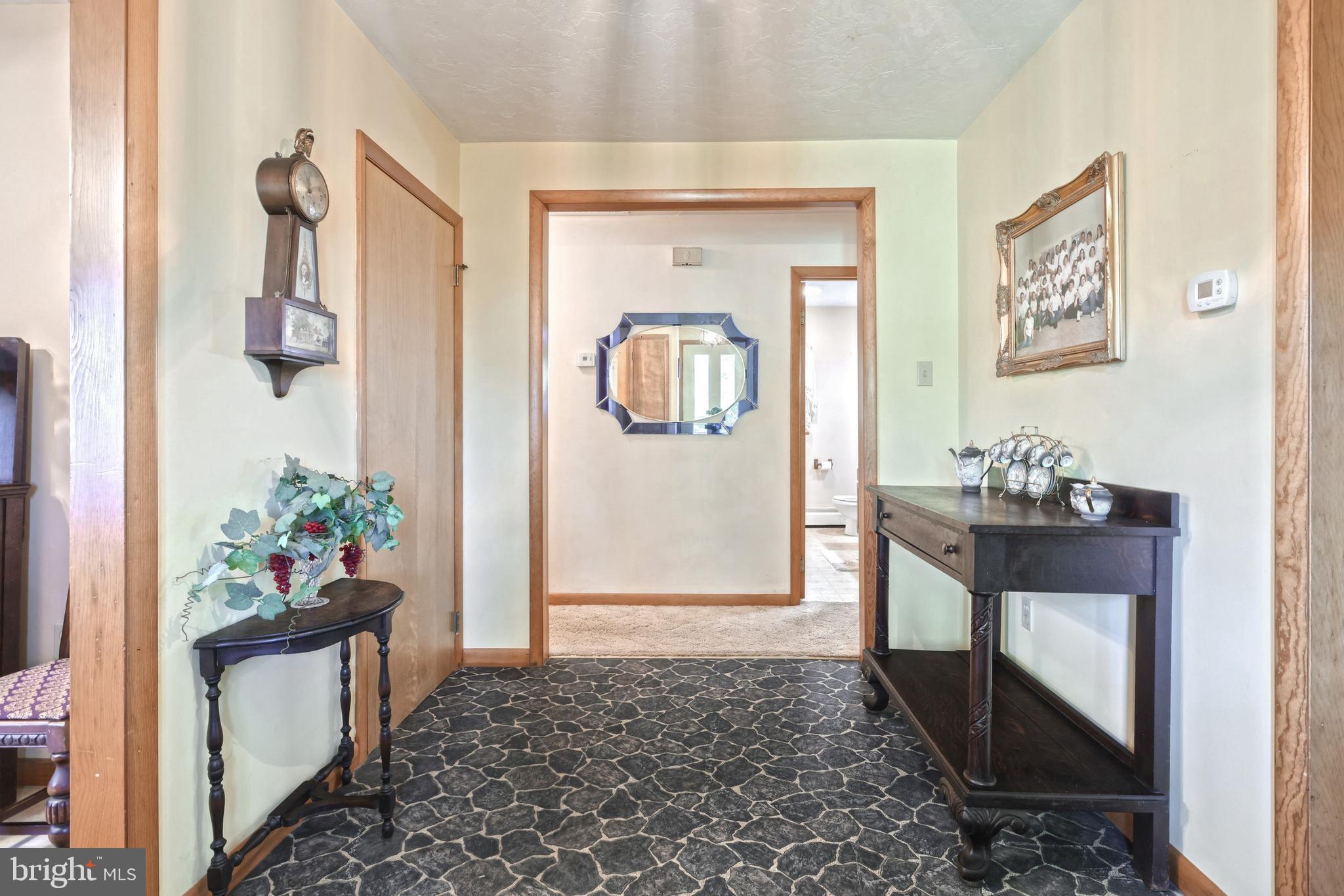 9222 Mead Hill Road Felton, PA 17322 - Photo 6 of 36 Gallery Image 6