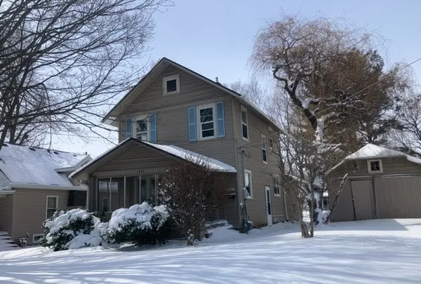 $80,000 | 1662 South Chicago Avenue, Freeport, IL 61032