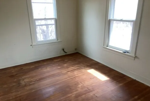 $80,000 | 1662 South Chicago Avenue, Freeport, IL 61032