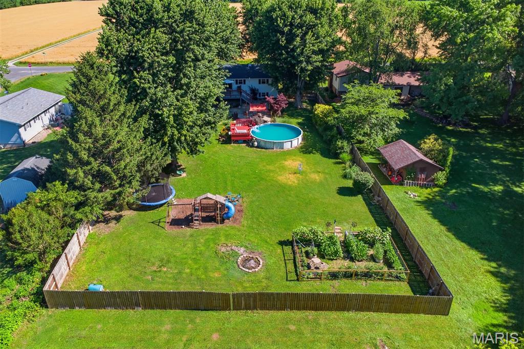 10904 Lake Road Highland, IL 62249 - Photo 16 of 17