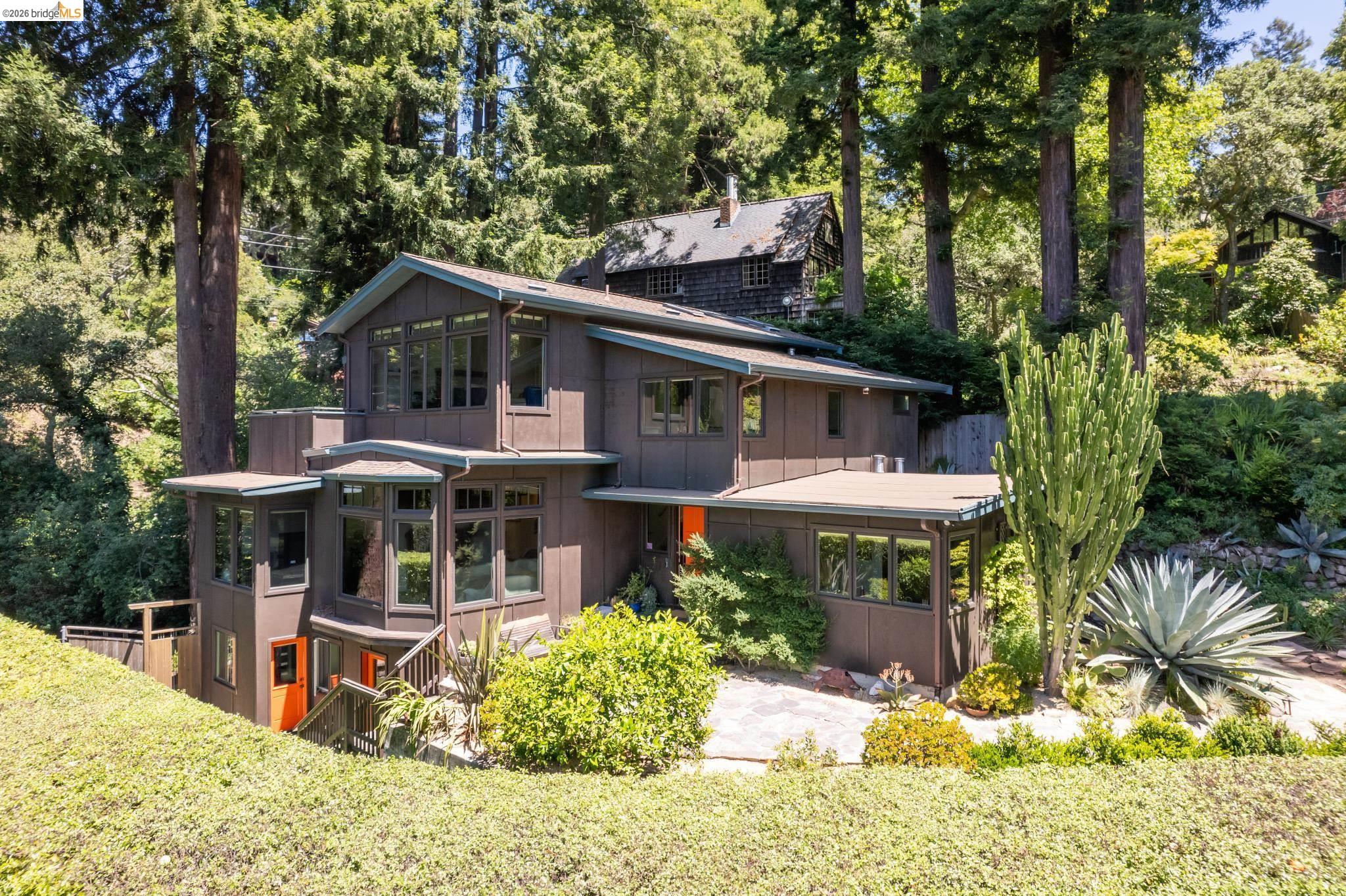1196 Keith Avenue Berkeley, CA 94708 - Photo 2 of 71