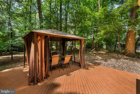 $950,000 | 419 Watts Branch Parkway, Potomac, MD 20854