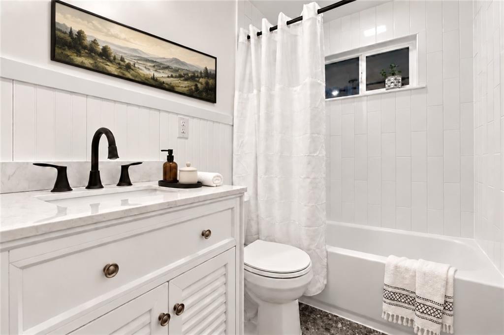 500 Herbst Manor Road Coraopolis, PA 15108 - Photo 22 of 37 Gallery Image 22