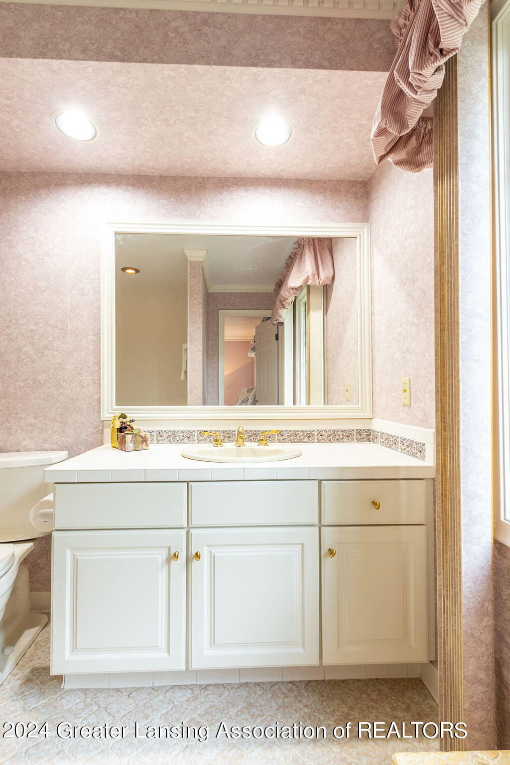 1812 Persimmon Path Holt, MI 48842 - Photo 37 of 50 Final-36