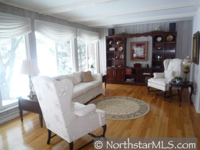 720 Riverside Drive North Hudson, WI 54016 - Photo 5 of 10 Gallery Image 5