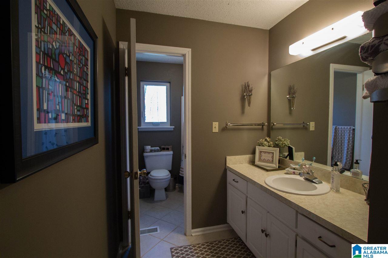 422 Stonebridge Road Birmingham, AL 35210 - Photo 21 of 44