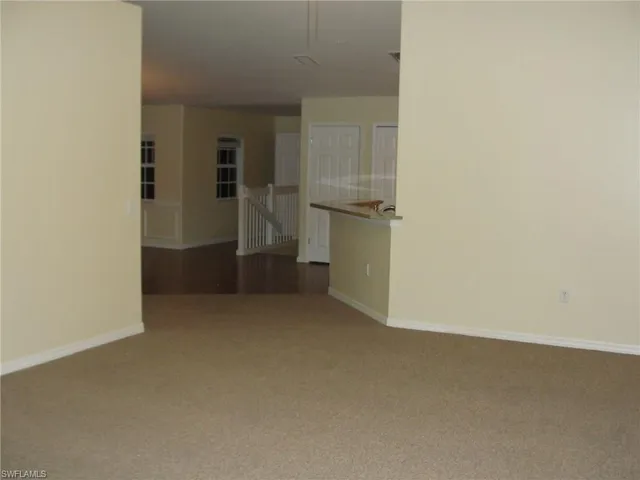 $2,400 | 1295 Henley Street, Unit 1204, Naples, FL 34105