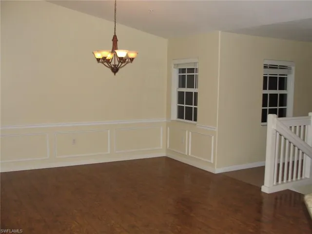 $2,400 | 1295 Henley Street, Unit 1204, Naples, FL 34105