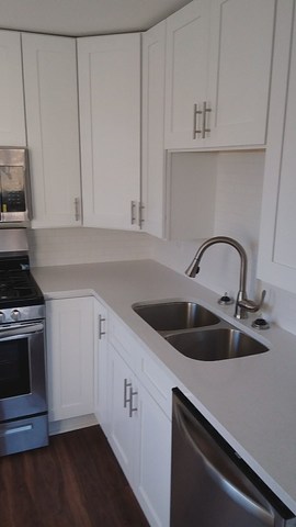 120 Cotuit Court, Unit 120 Schaumburg, IL 60193 - Photo 4 of 10