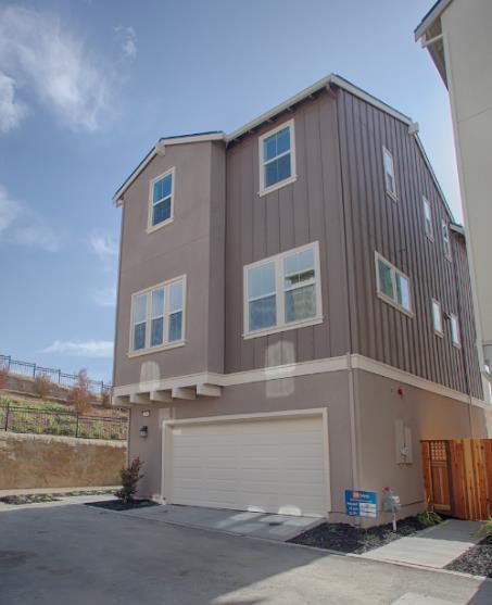 4151 Loyalton Road Dublin, CA 94568 - Photo 4 of 35 Gallery Image 4