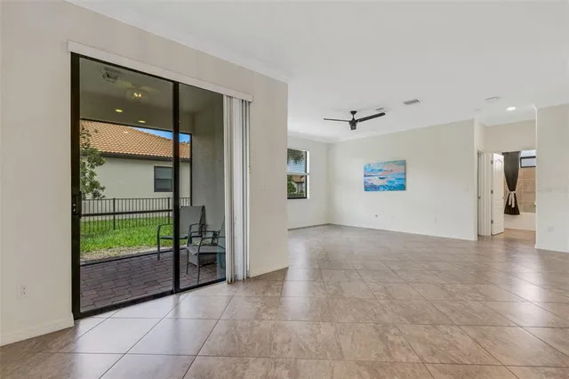 $525,000 | 19353 Cruise Drive, Venice, FL 34292