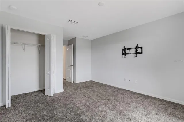 $525,000 | 19353 Cruise Drive, Venice, FL 34292