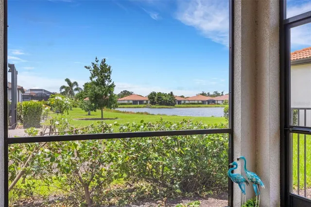 $525,000 | 19353 Cruise Drive, Venice, FL 34292