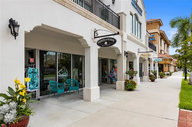 $525,000 | 19353 Cruise Drive, Venice, FL 34292