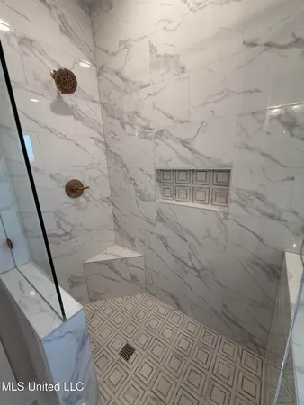 $489,500 | 4285 Bolivar Trail South, Olive Branch, MS 38654