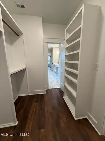 $490,000 | 4285 Bolivar Trail South, Olive Branch, MS 38654