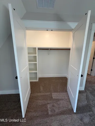 $490,000 | 4285 Bolivar Trail South, Olive Branch, MS 38654